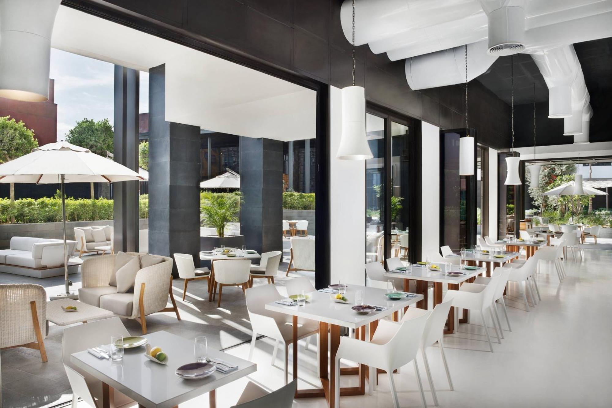 La Ville Hotel & Suites City Walk Dubai, Autograph Collection Buitenkant foto The Terrace