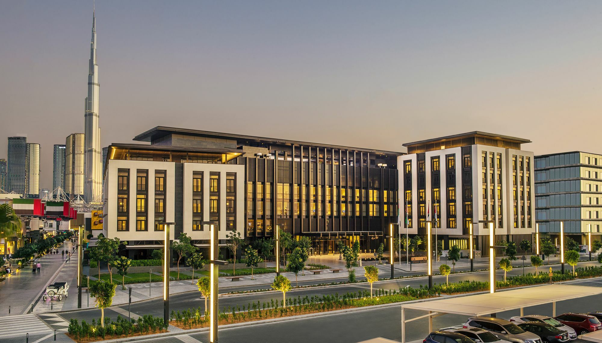 La Ville Hotel & Suites City Walk Dubai, Autograph Collection Buitenkant foto Dubai International Academy